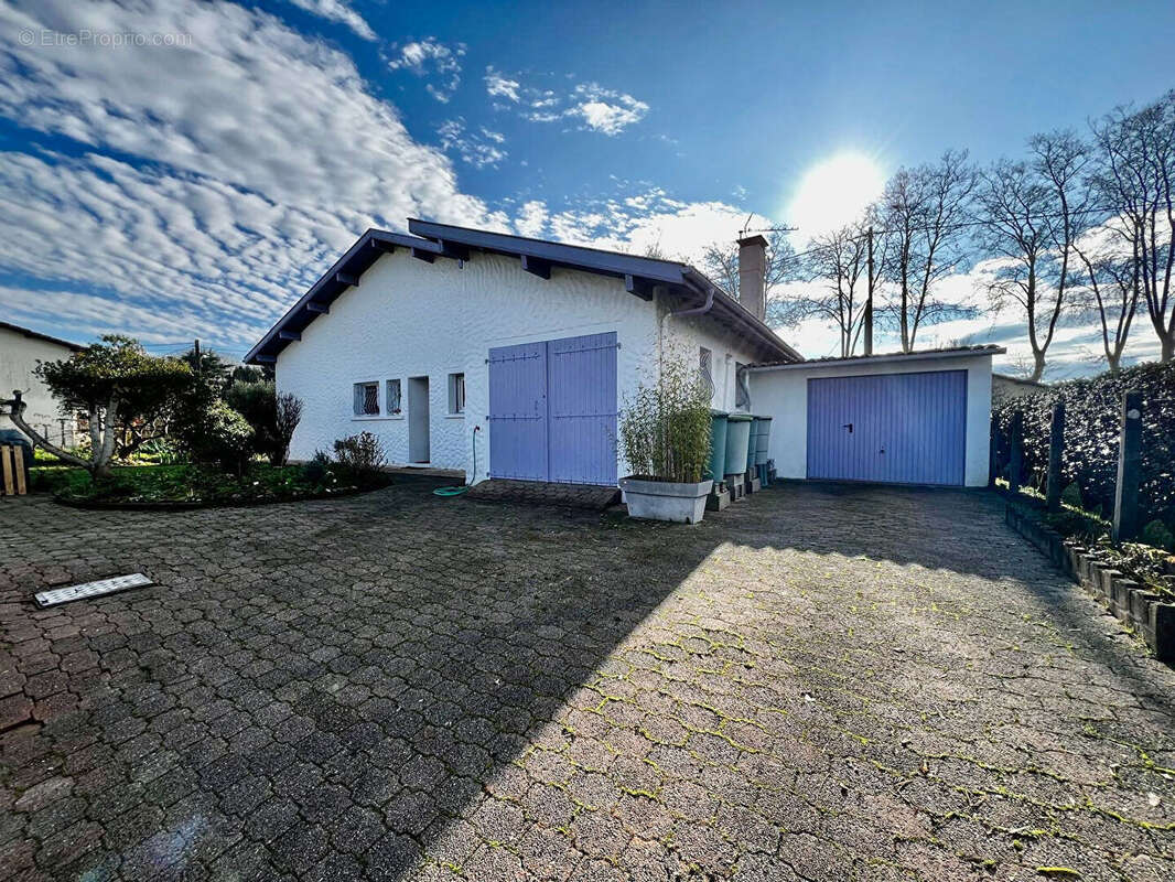 Maison à PEYREHORADE