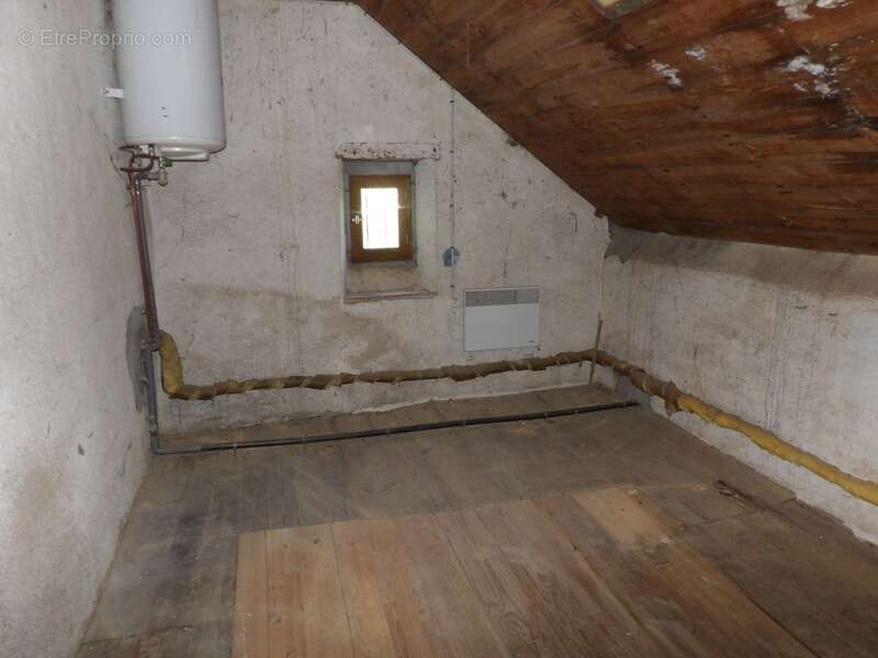 Maison à GIAT