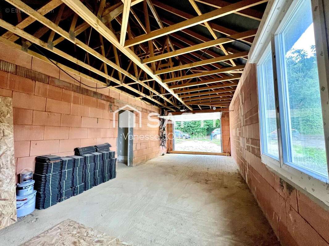 Photo 2 - Maison à PONT-SUR-YONNE