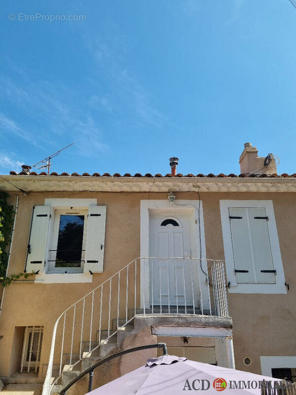 Appartement à VELAUX