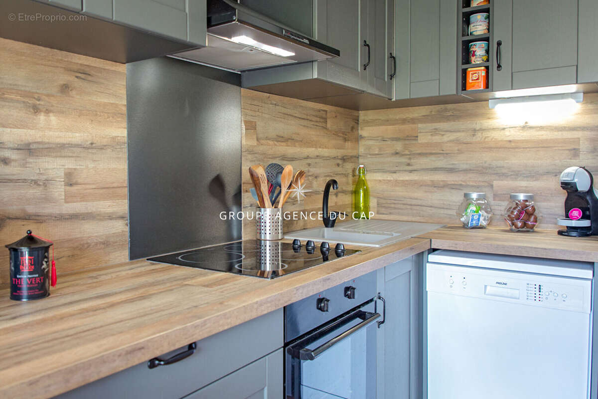 Maison à LES ISSAMBRES