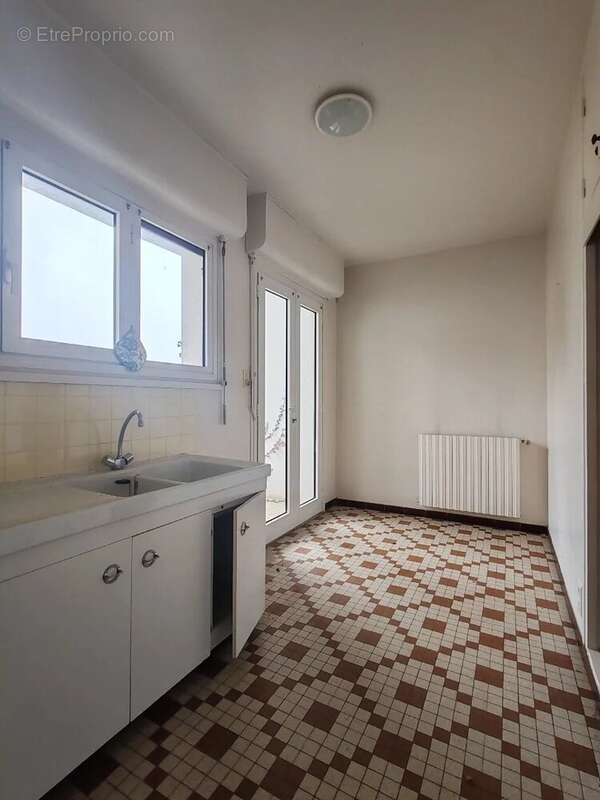 Tercis-les-Bains Vente Maison 8 pièce(s) - photo 3