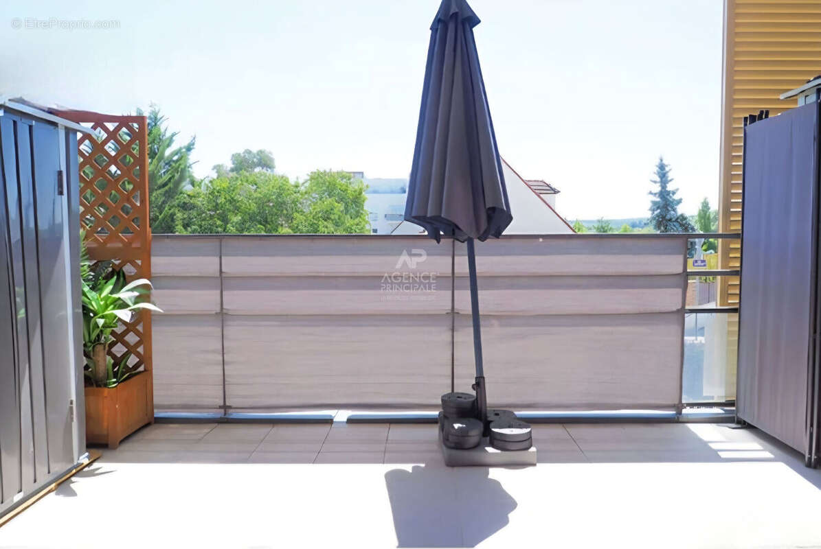 Appartement à CARRIERES-SOUS-POISSY