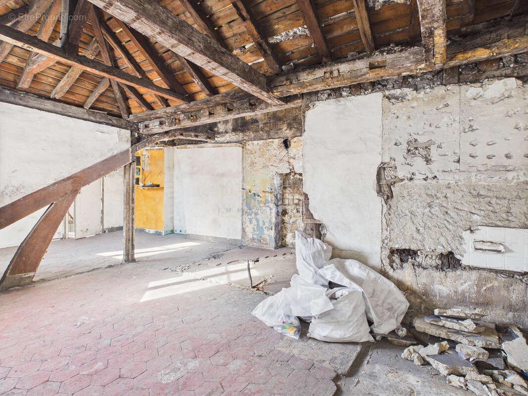 Appartement à PARIS-9E