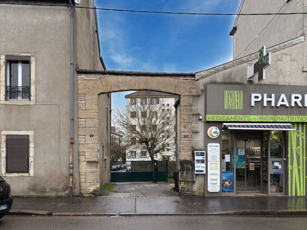 Parking à DIJON