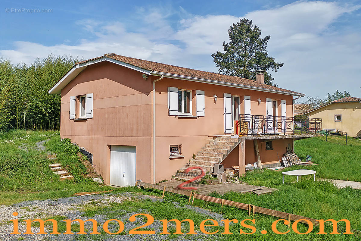 Maison à FARGUES-SAINT-HILAIRE