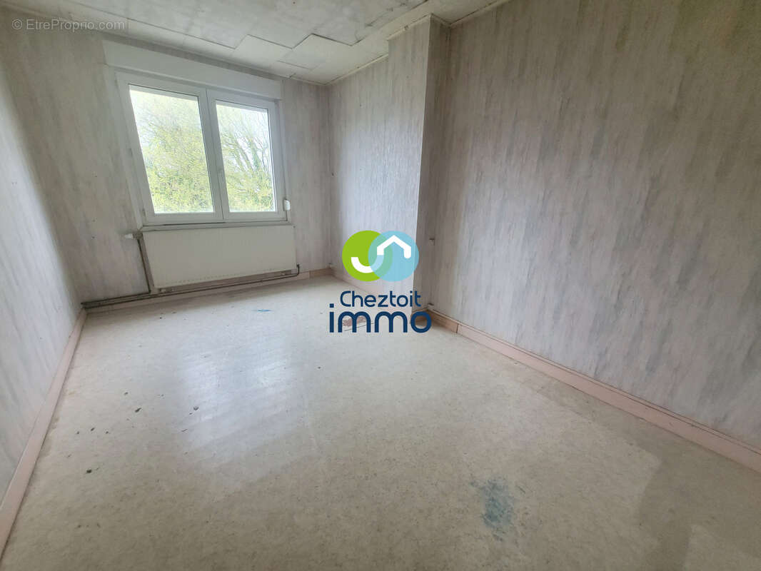 Ensemble immobilier - photo 11