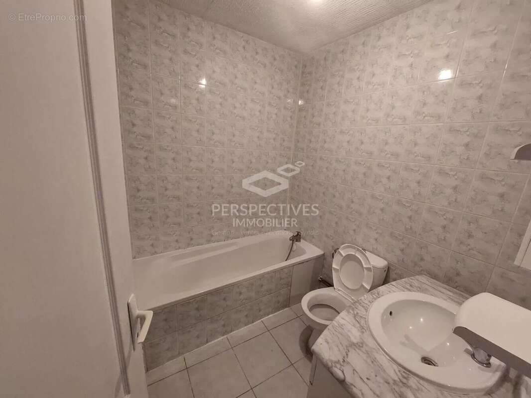 Appartement à SAINT-ETIENNE