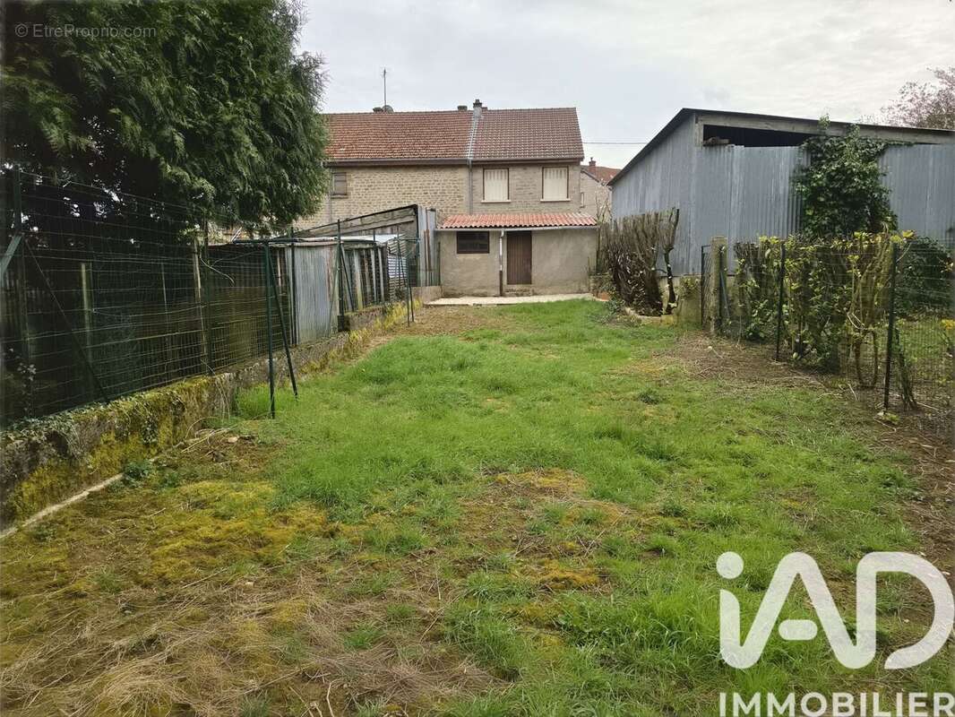 Maison 85 m² à Beaumont-En-Argonne  - photo 6