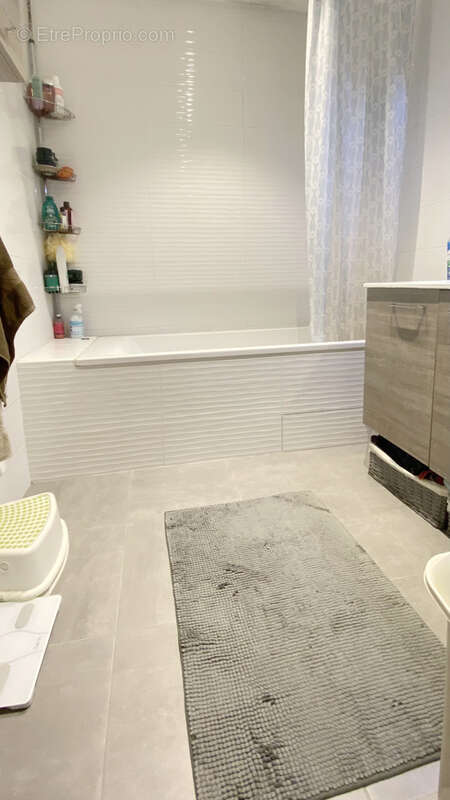 Appartement à BRINDAS