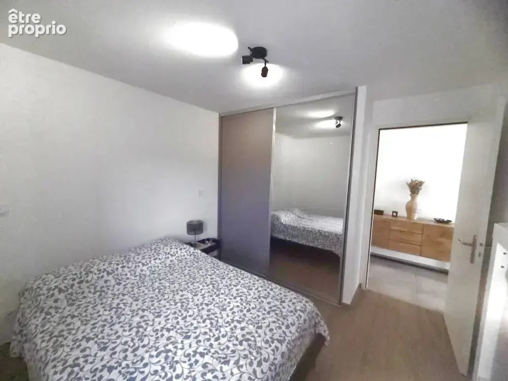 Exclusivité ! Appartement avec vue Montagnes de type 3, très récent, Terrasse et Garage ! - photo 11