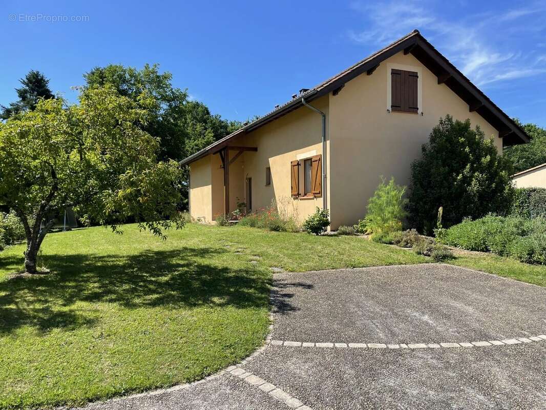 Maison à TRELISSAC
