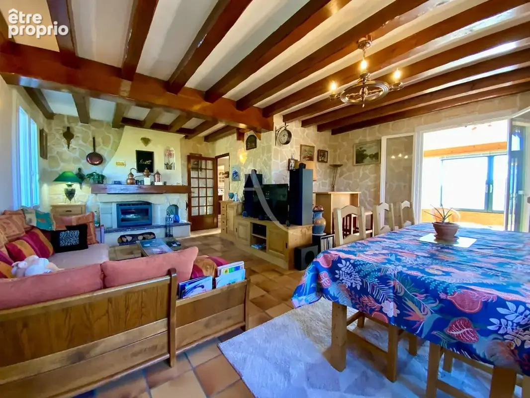 Maison Archiac 5 pièce(s) 139 m2 - photo 6