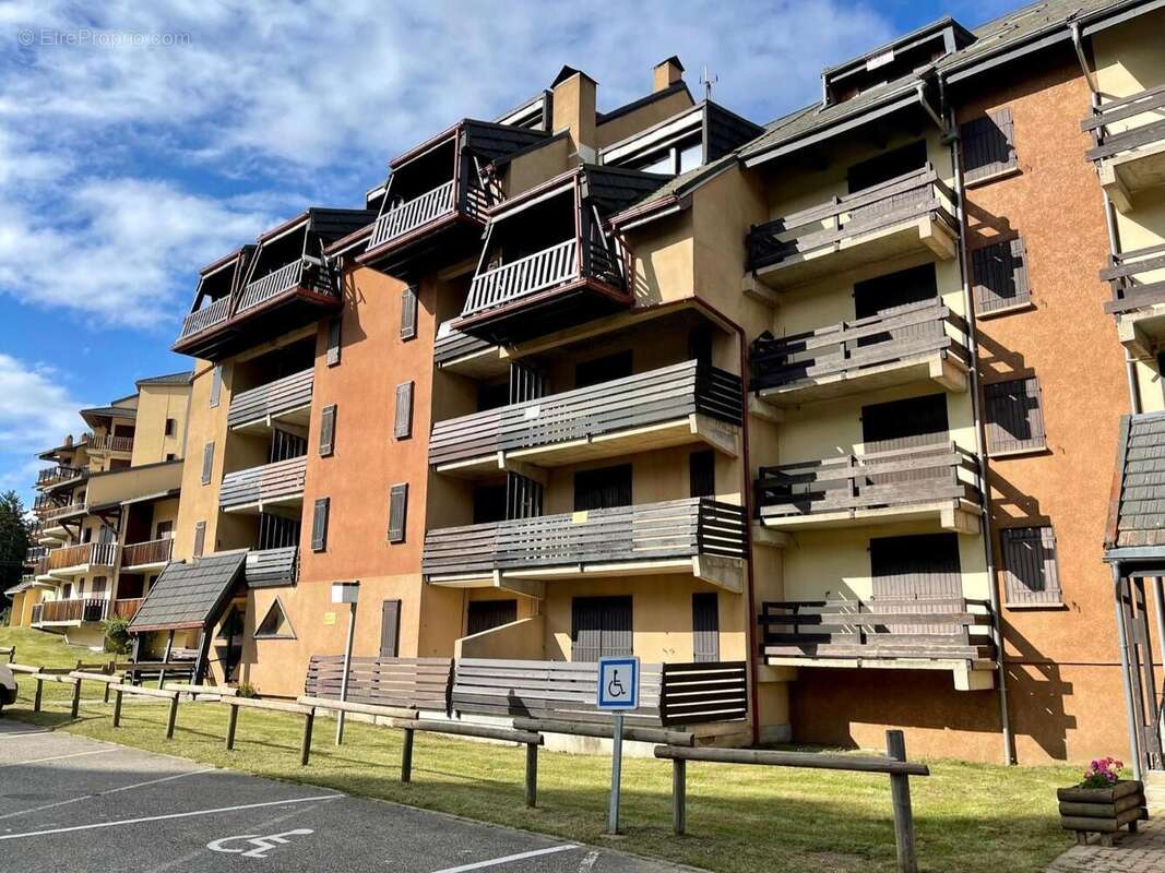   - Appartement à PRADES