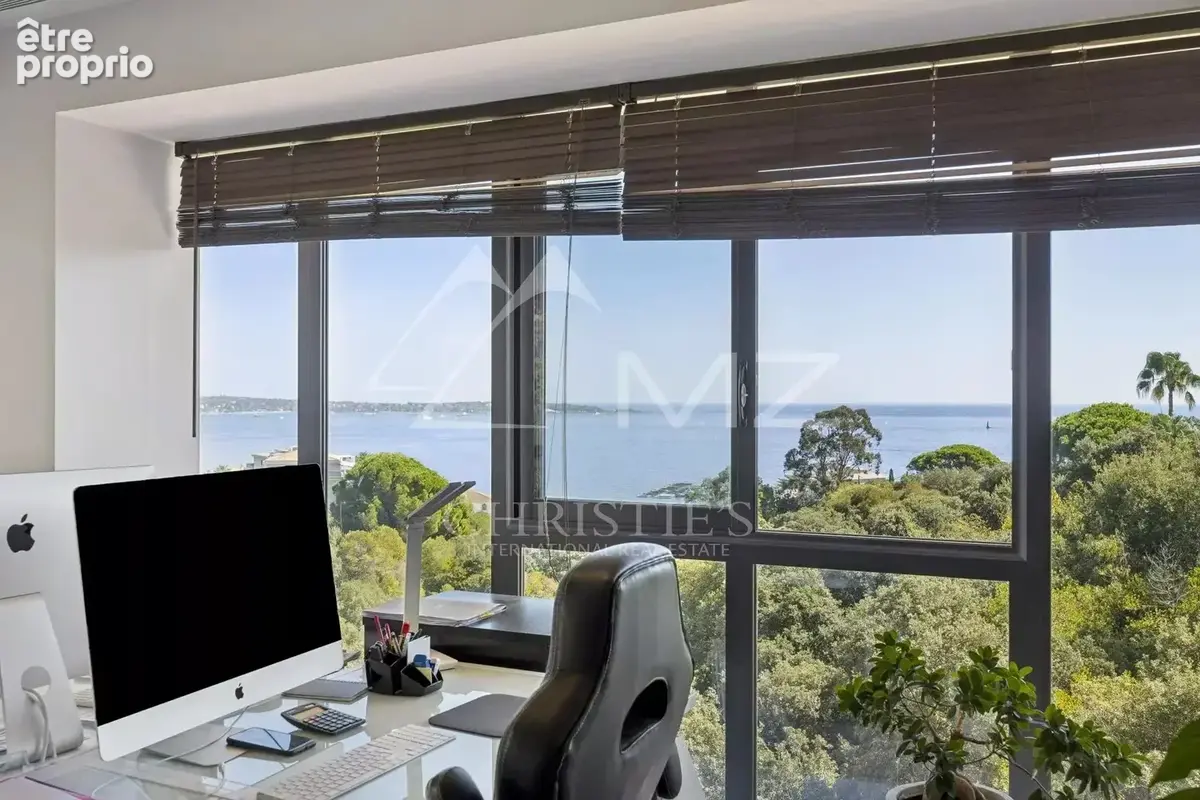 EXCLUSIVITE: Superbe 3 pièces contemporain vue mer panoramique - photo 4