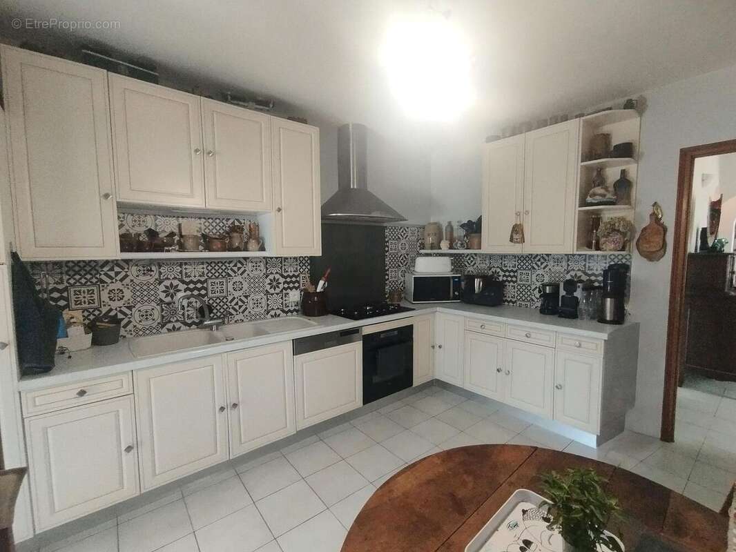 Photo 4 - Maison à HYERES