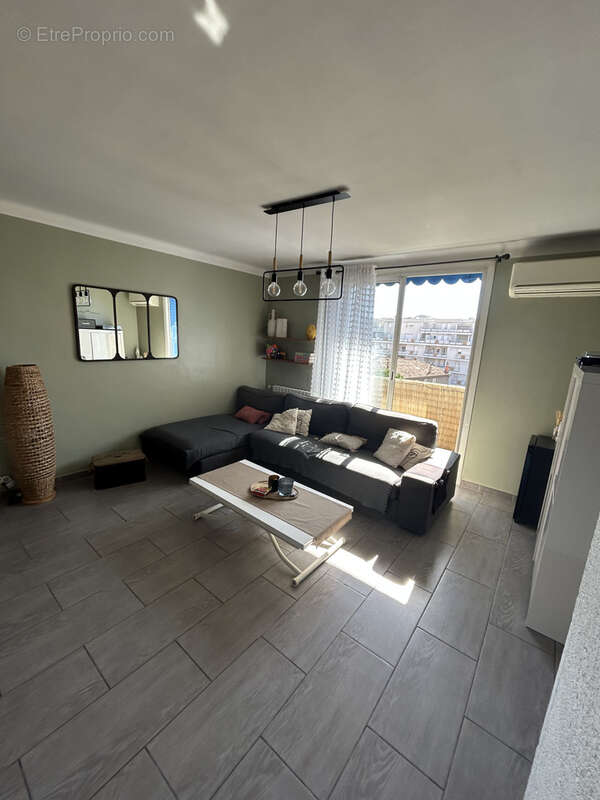 Appartement à MARSEILLE-13E