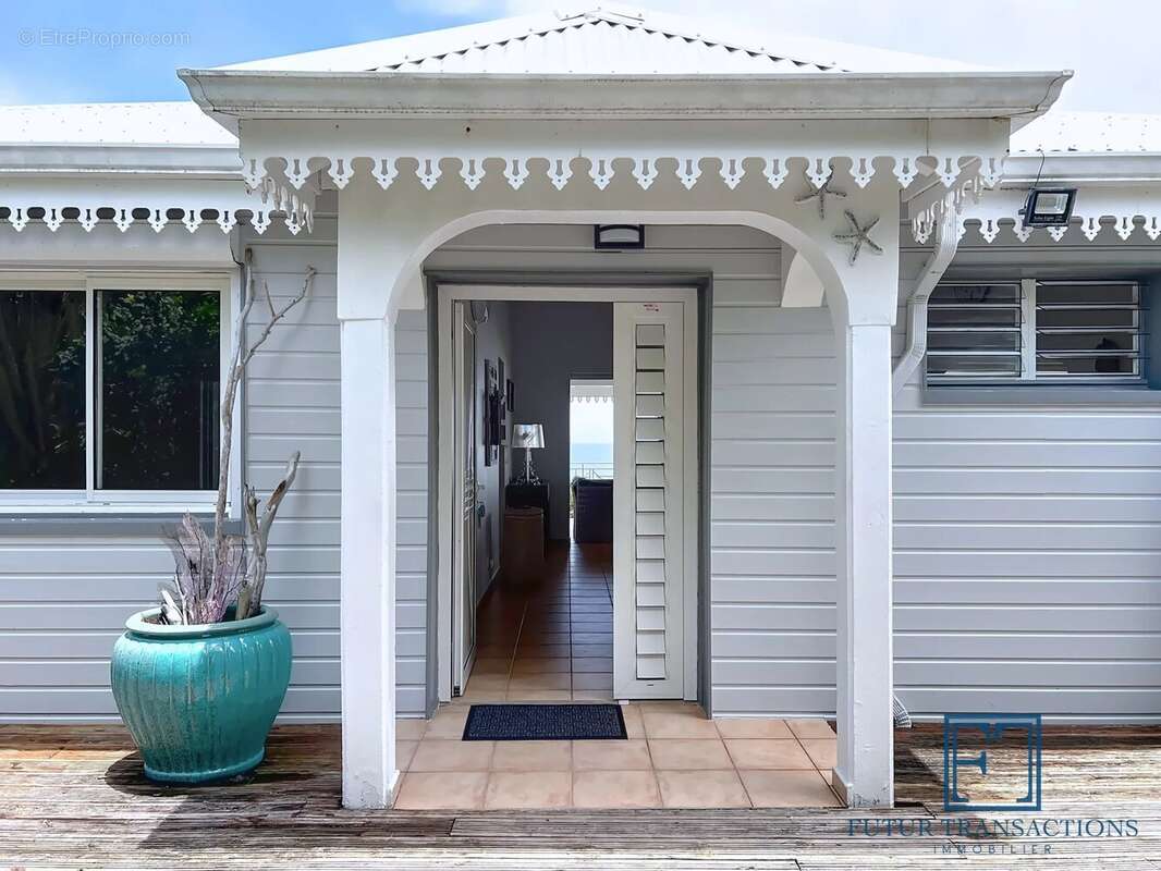 Maison à SAINTE-ANNE