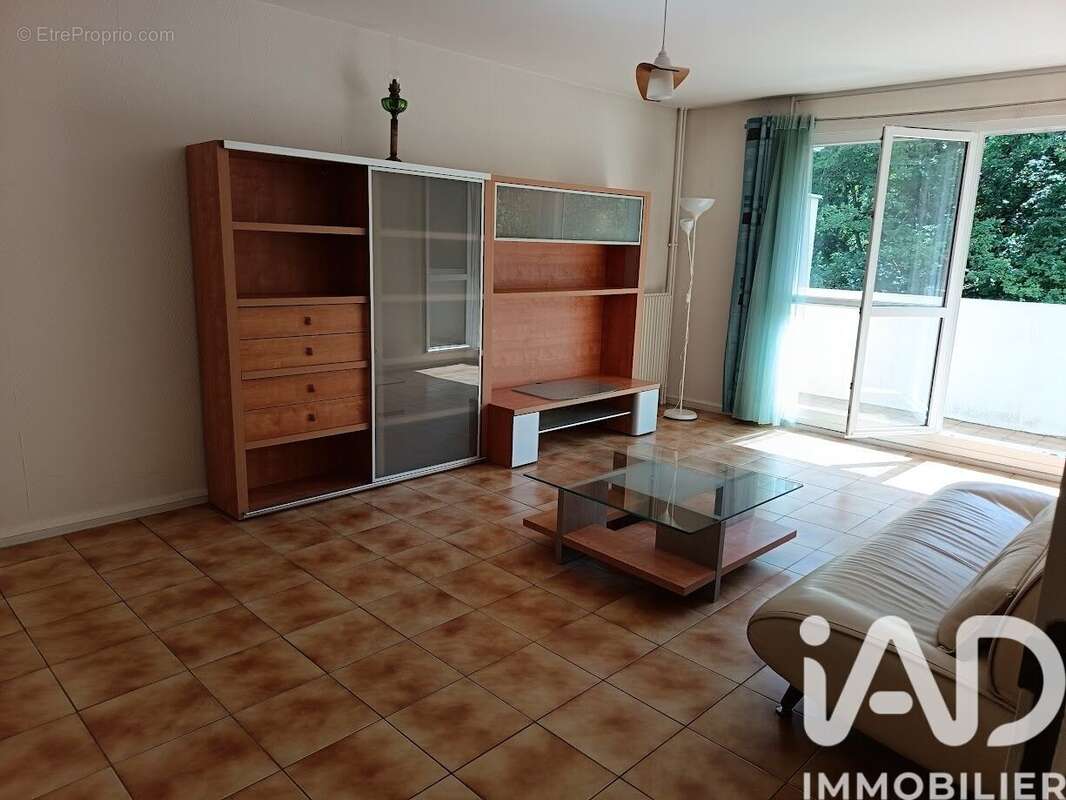 Photo 4 - Appartement à LES ULIS