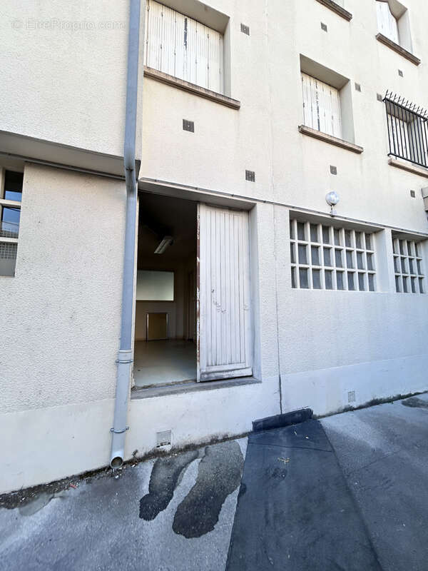À saisir : Vente murs Local commercial de 130 m2 à Limoges ! - photo 8