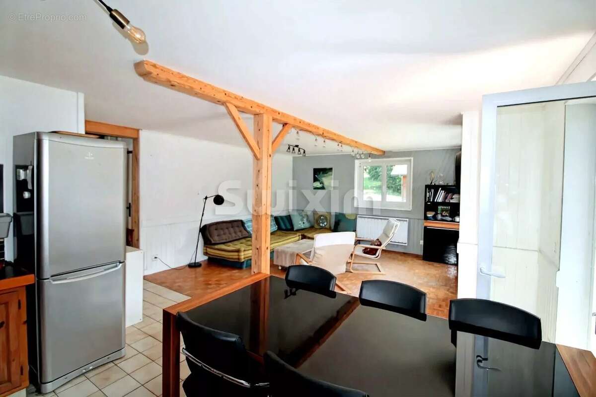 Appartement à SAINT-JEAN-DE-THOLOME