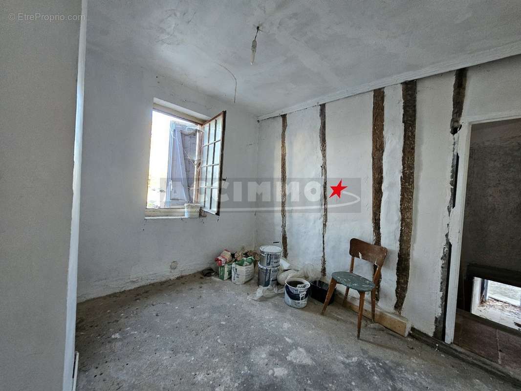 Maison à MONTDRAGON