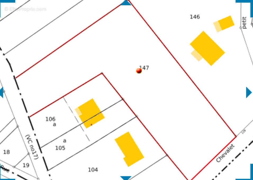 Terrain à COURMANGOUX