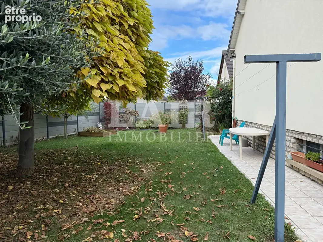 Pavillon de bonne construction à Alençon - Hippodrome - Réf 15781 - photo 11