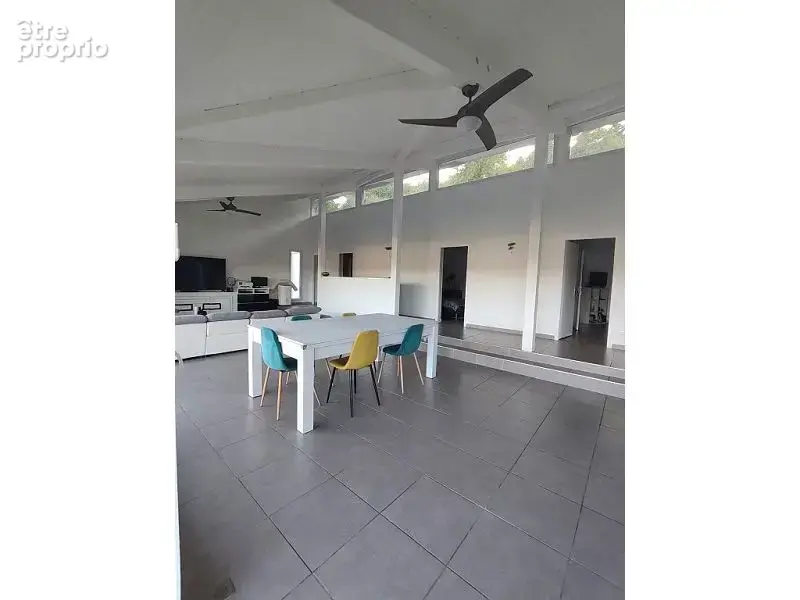 Maison 5 pièces 160 m² à vendre à Aurec-Sur-Loire (43110) - photo 6