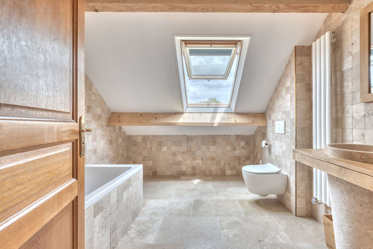 Maison à TILLAY-LE-PENEUX