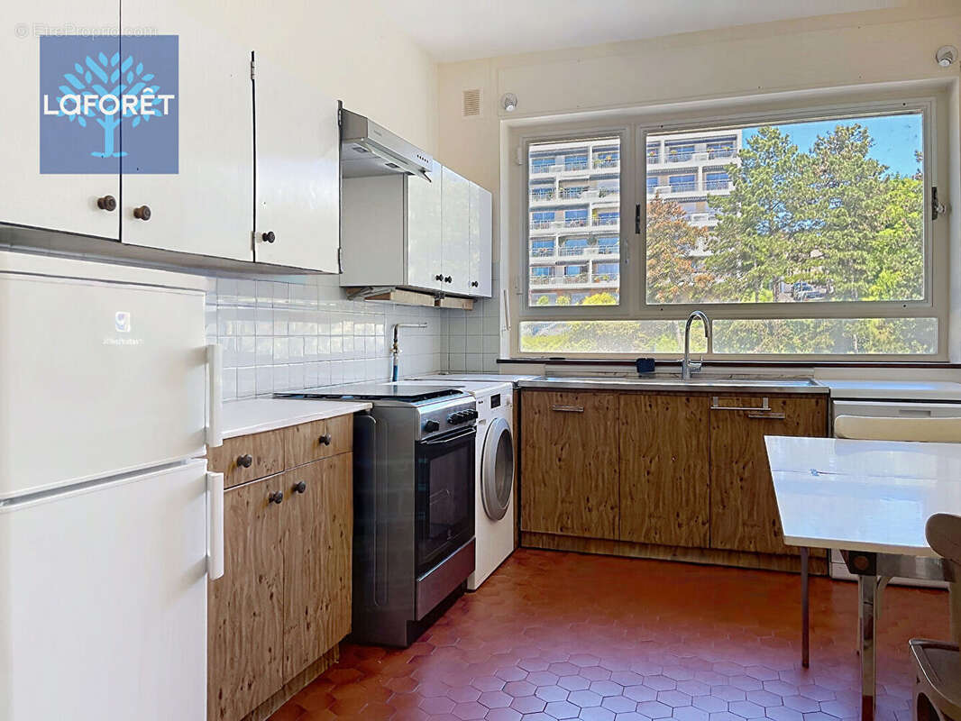 Appartement à CALUIRE-ET-CUIRE