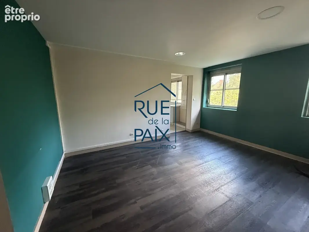 Commerce 165 m² à vendre à Chatellerault (86100) - photo 2