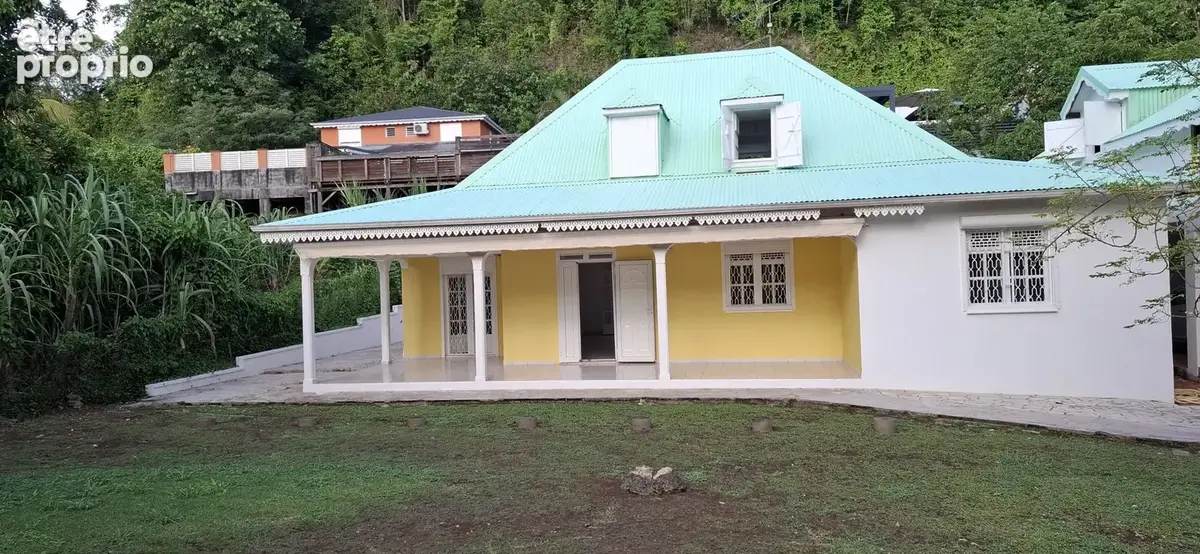Maison à LE GOSIER