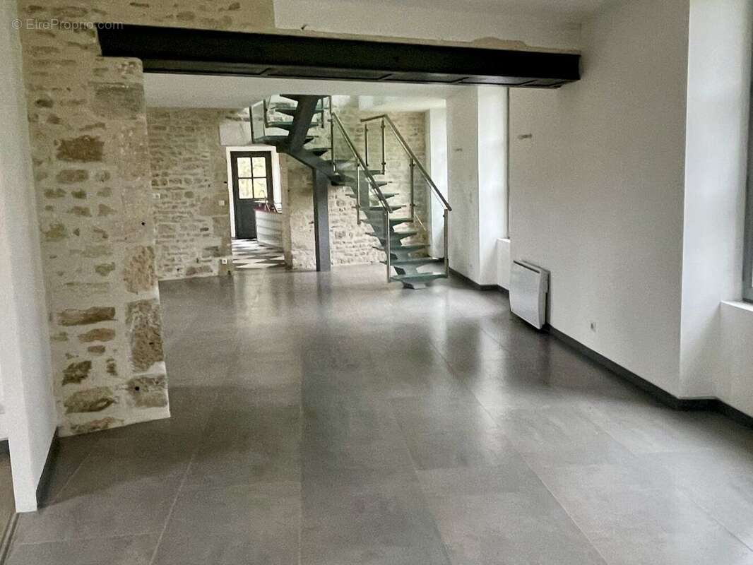 Maison à SALLES