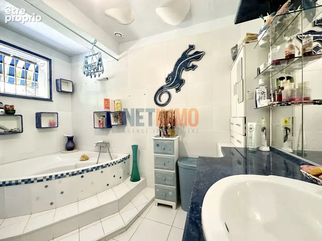 Maison avec piscine et grande parcelle divisible - photo 11