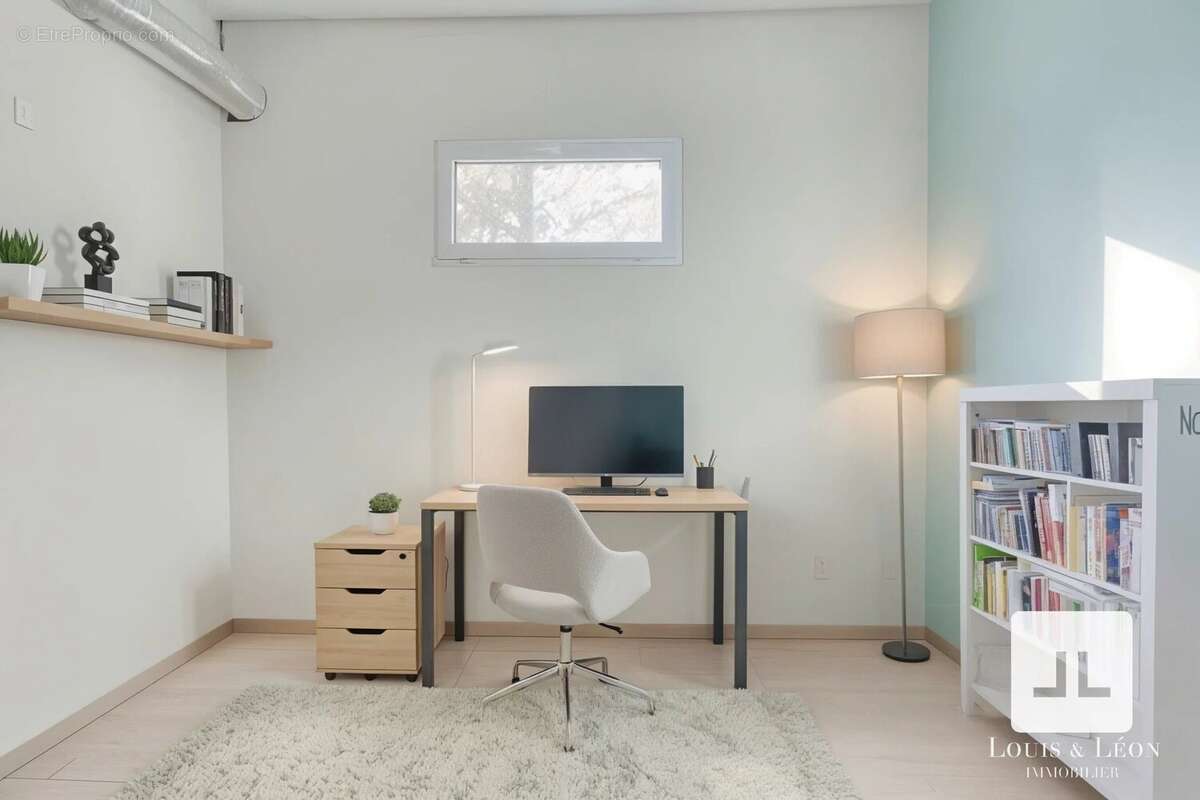 Maison à LACHASSAGNE