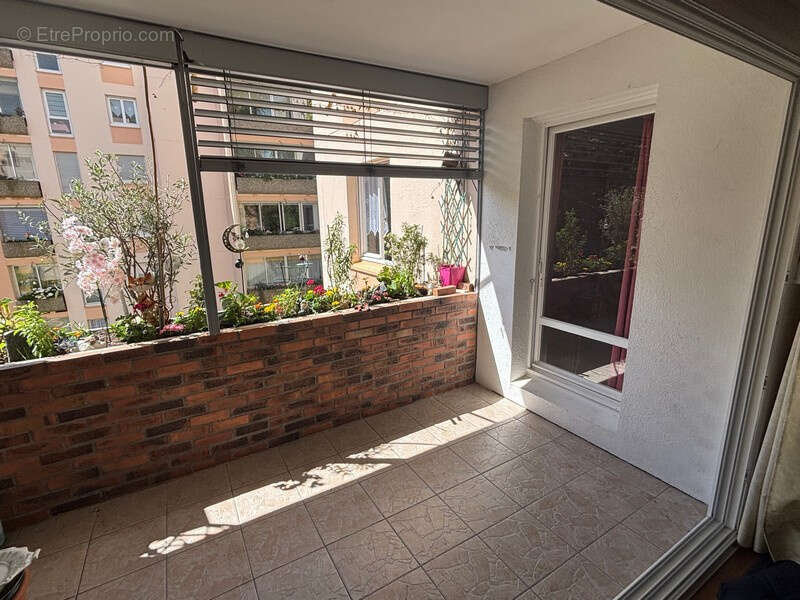 Appartement à CANTELEU