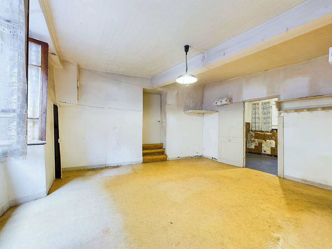 Maison à TOURNON-SUR-RHONE