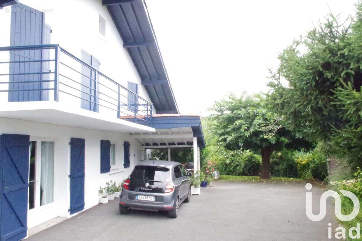 Photo 2 - Maison à SAINT-PIERRE-D'IRUBE