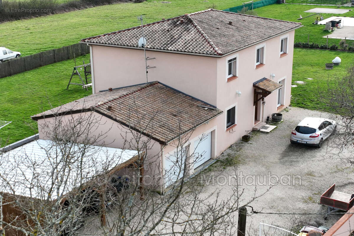 Maison à CASTELSARRASIN