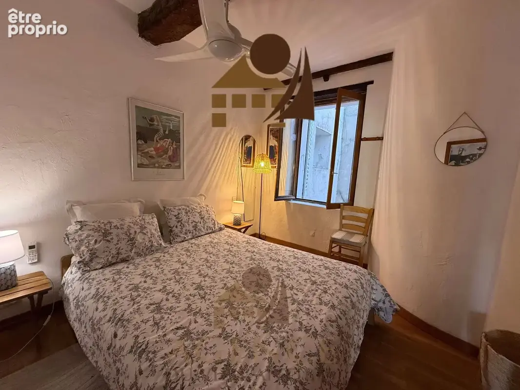 VIEIL ANTIBES – 3 PIÈCES et 63m² – vue dégagée et proche des remparts - photo 8