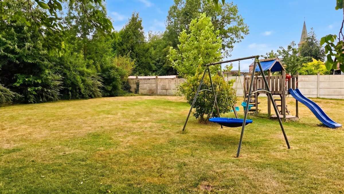 Maison individuelle  rénovée – 165 m² – 5 chambres - photo 18