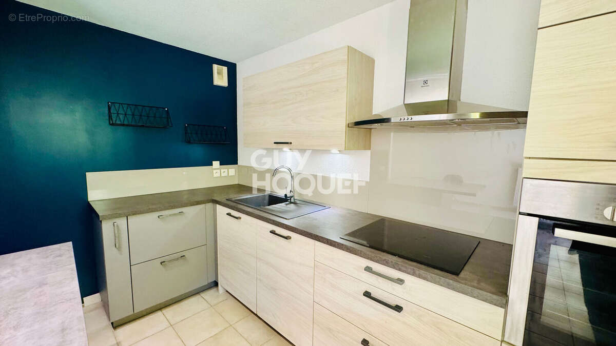 Appartement à CRUSEILLES