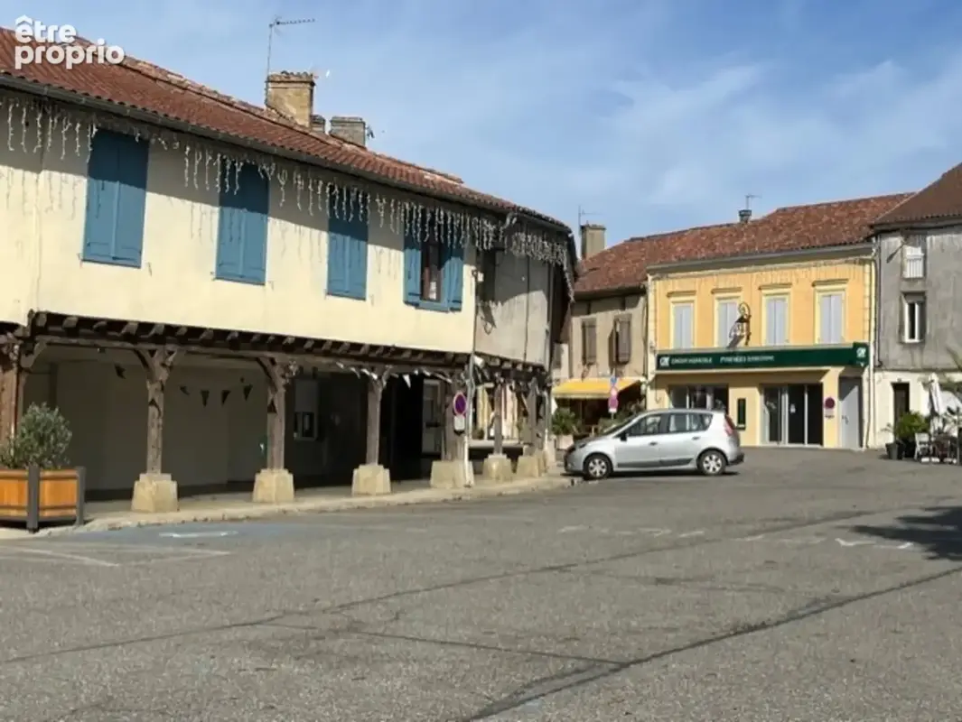 AIGNAN(32) : ELEGANTE MAISON TRADITIONNELLE  des années 80, SANS TRAVAUX, 150m2 habitables, bien située à AIGNAN, sur 2.000m2, l - photo 31