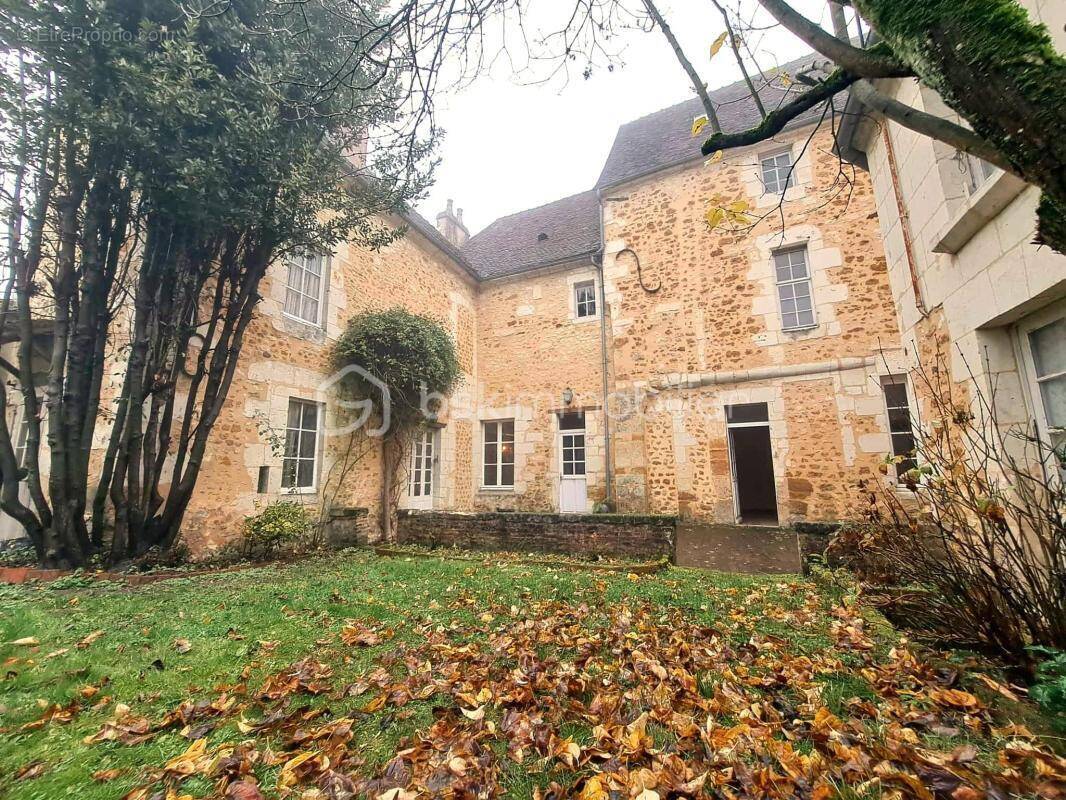 Maison à MORTAGNE-AU-PERCHE