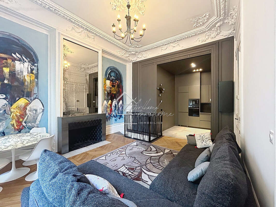 Appartement 68 m² à Lille  - photo 2