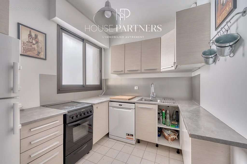 Appartement à LEVALLOIS-PERRET