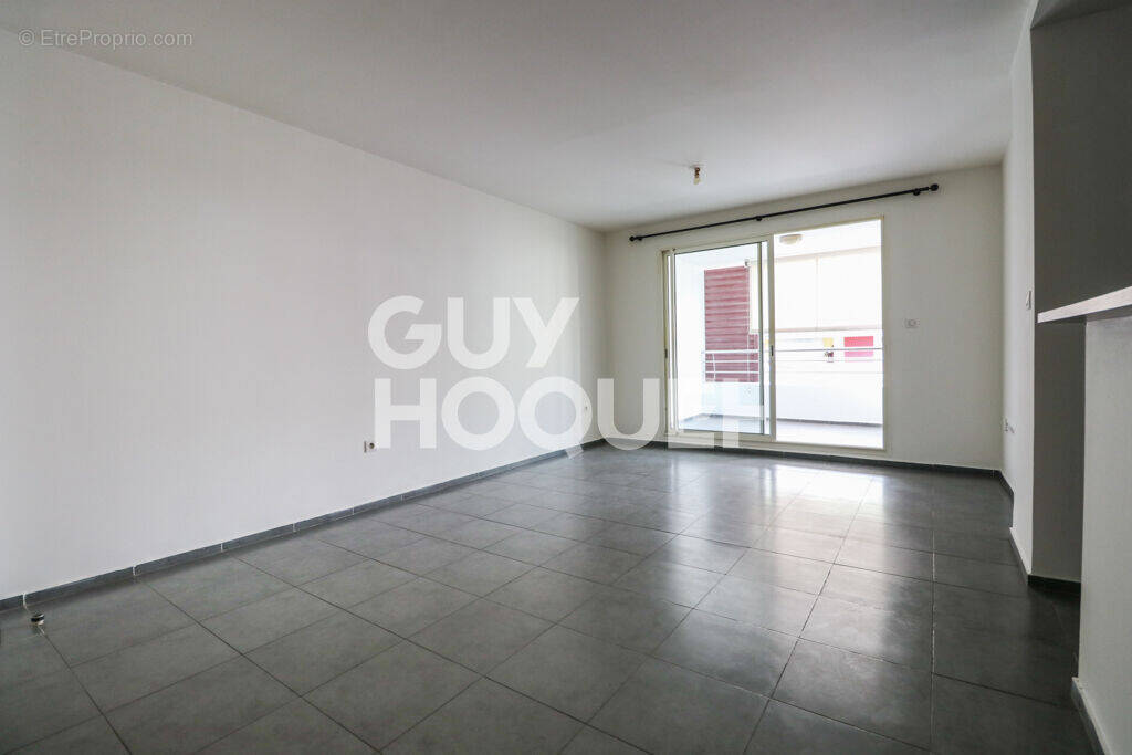 Appartement à SAINT-DENIS