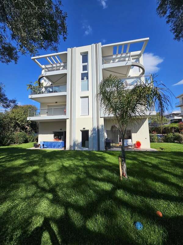 Antibes - proche centre & plages -- duplex neuf 4 pièces 114 m2 - photo 9