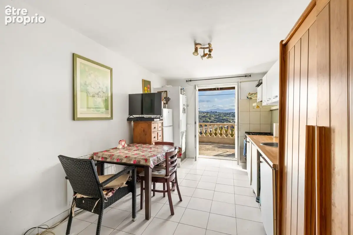 Maison 5 pièces 130 m² à vendre à Nice (06200) - photo 6